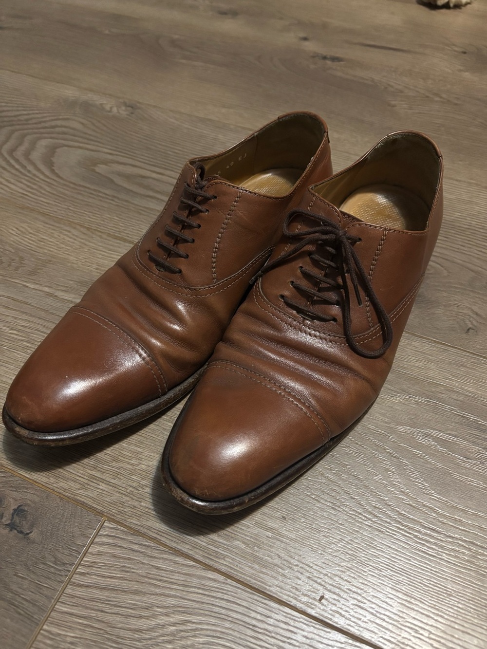 Men's Gucci Cap Toe Oxfords.